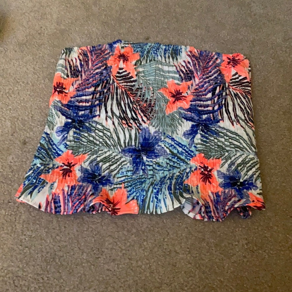 hawaiian flower tupe top